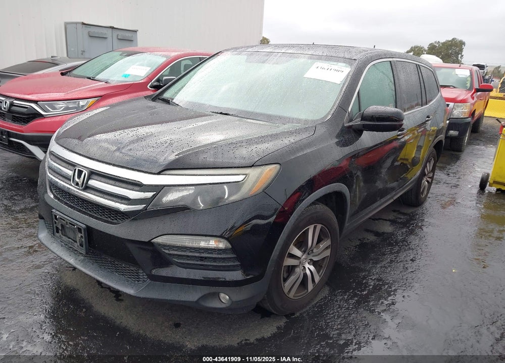 2018 HONDA PILOT EX-L VIN: 5FNYF5H57JB023972