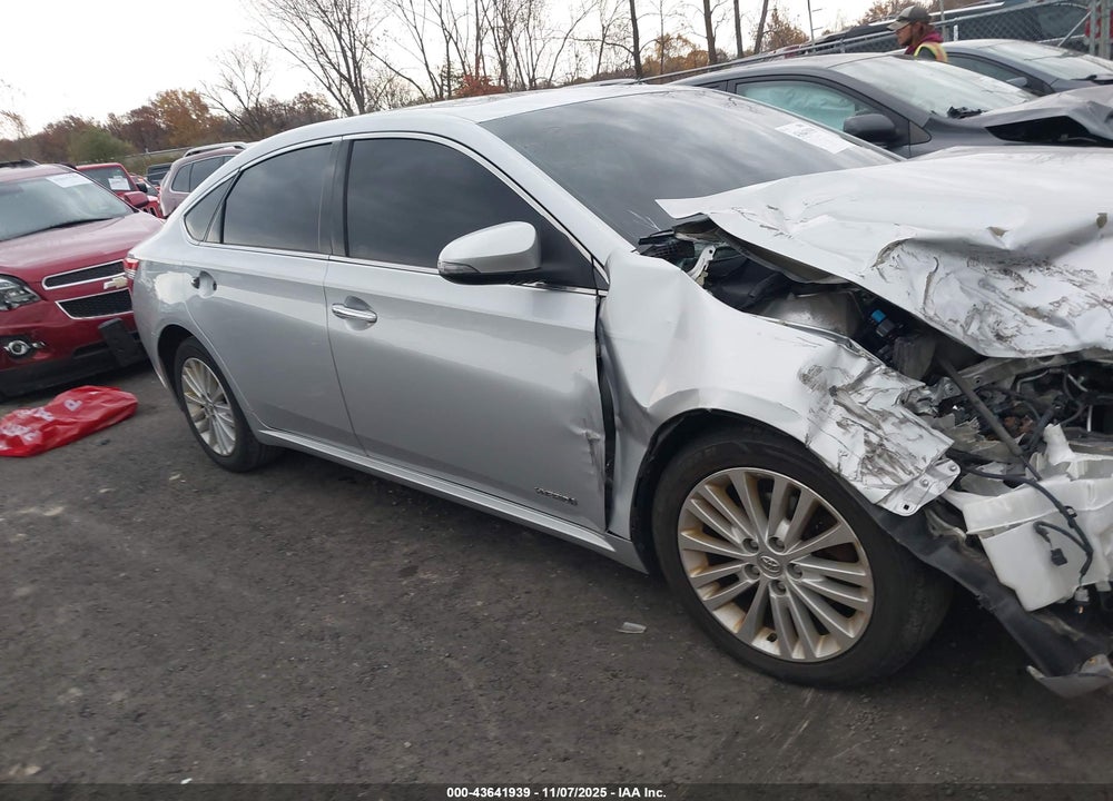 2014 TOYOTA AVALON HYBRID XLE PREMIUM VIN: 4T1BD1EB2EU020825