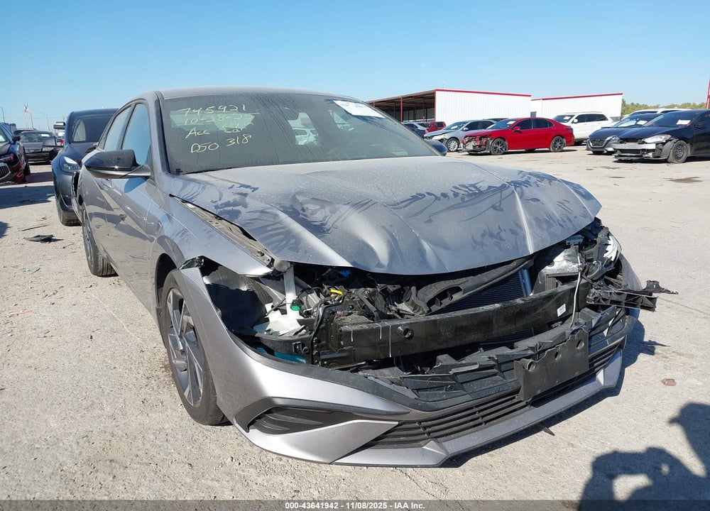 2025 HYUNDAI ELANTRA SEL SPORT VIN: KMHLM4DG0SU058505