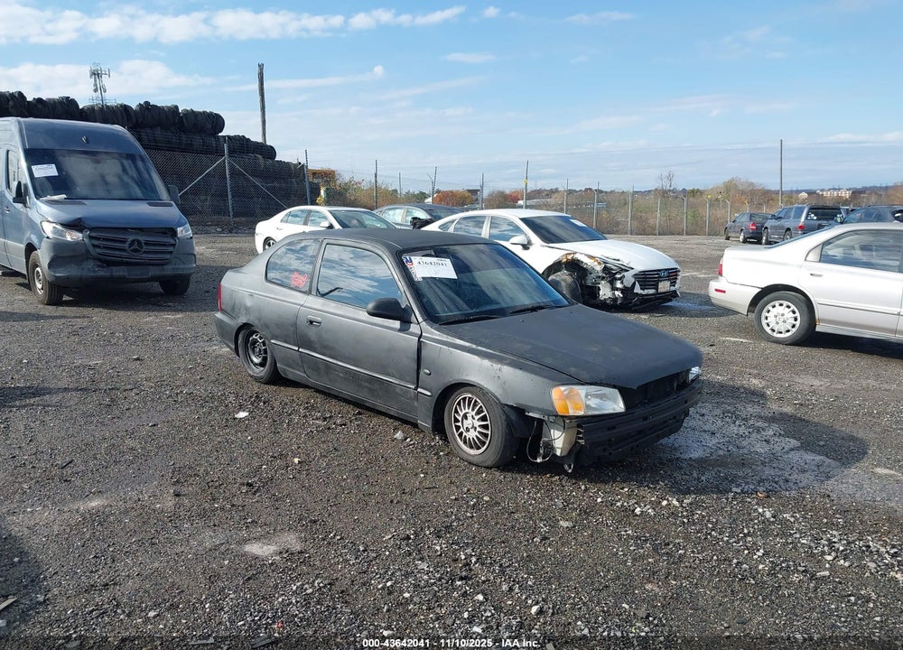 2001 HYUNDAI ACCENT GS VIN: KMHCG35C61U119724