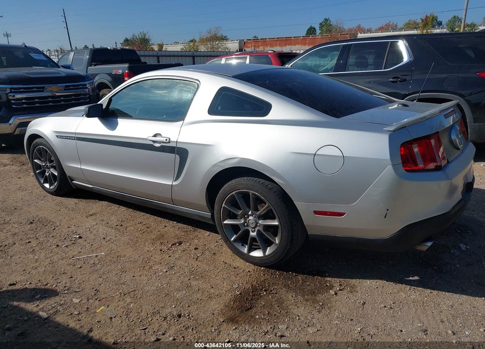 2011 FORD MUSTANG VIN: 1ZVBP8AM0B5154831