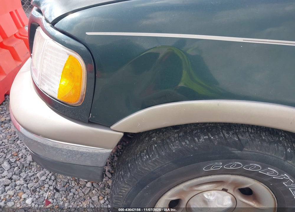 2003 FORD F-150 LARIAT/XLT VIN: 1FTRW07603KB38078
