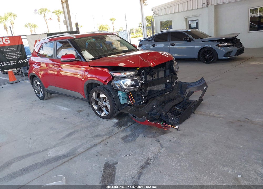 2022 HYUNDAI VENUE LIMITED VIN: KMHRC8A33NU143266