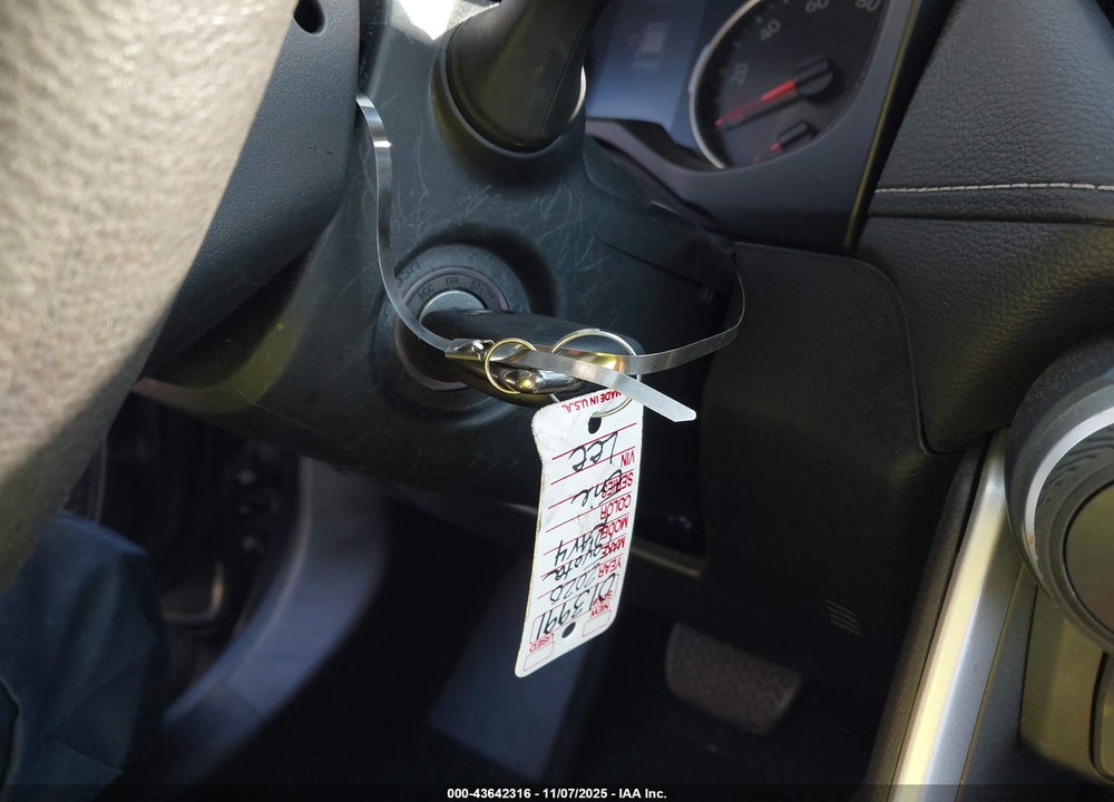 2020 TOYOTA RAV4 LE VIN: 2T3F1RFV4LC061447