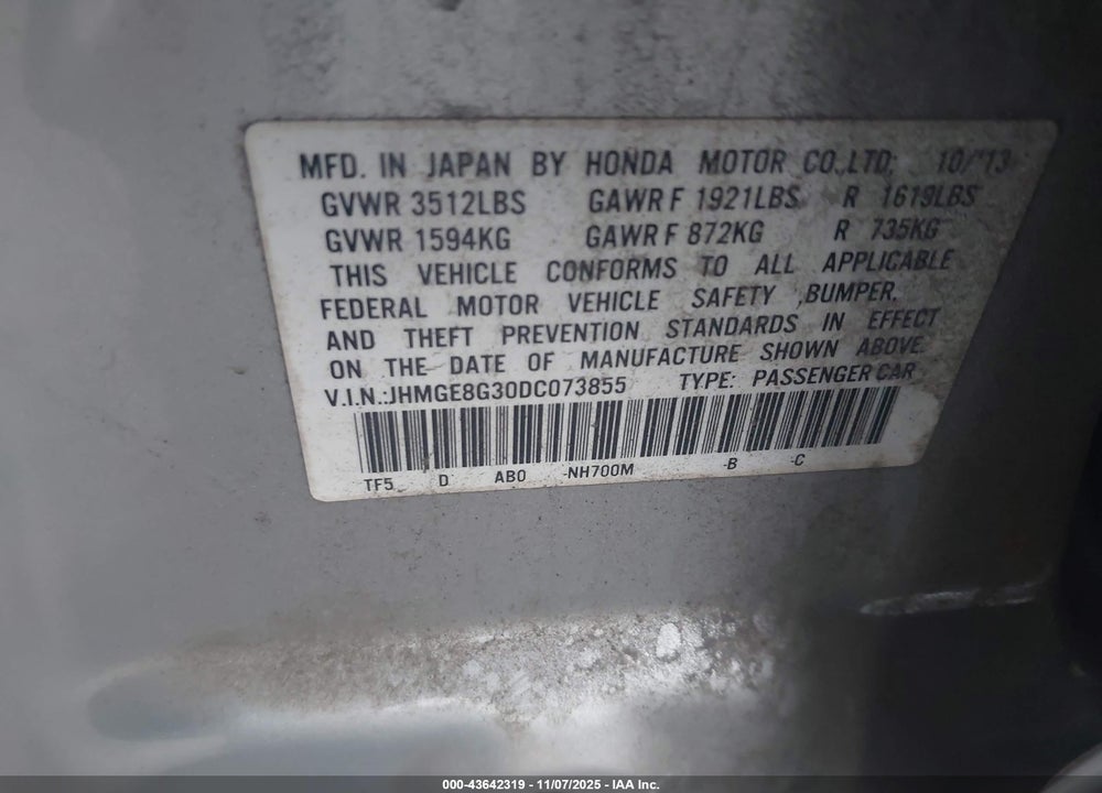2013 HONDA FIT VIN: JHMGE8G30DC073855