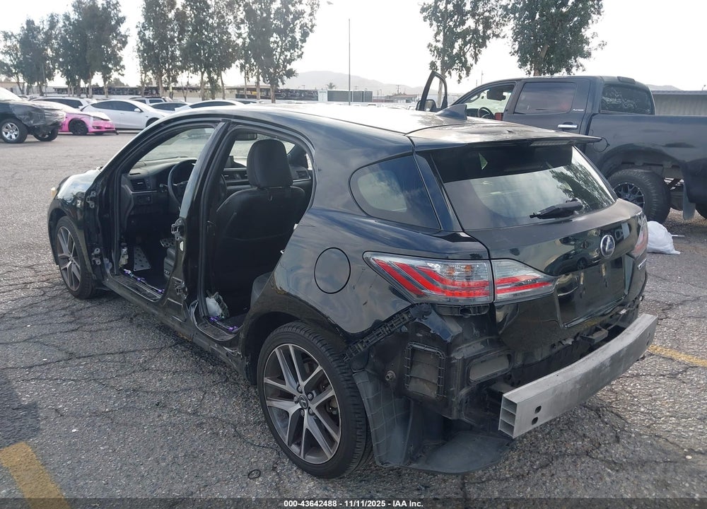 2014 LEXUS CT 200H VIN: JTHKD5BH1E2181780