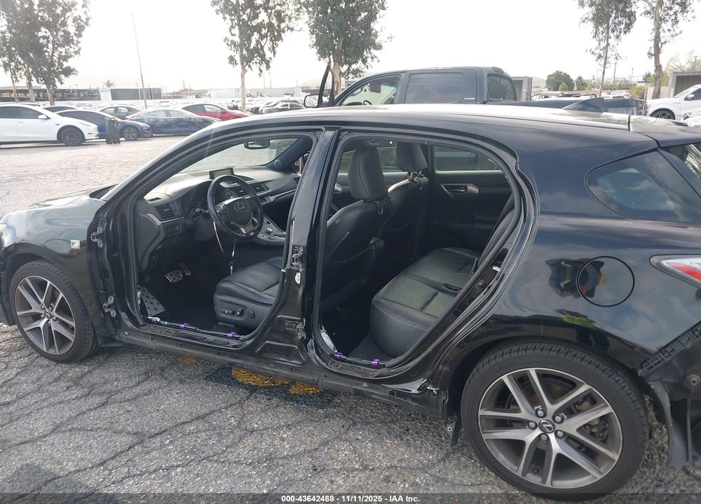 2014 LEXUS CT 200H VIN: JTHKD5BH1E2181780