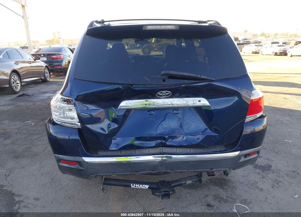 2013 TOYOTA HIGHLANDER SE V6 VIN: 5TDZK3EH2DS121858