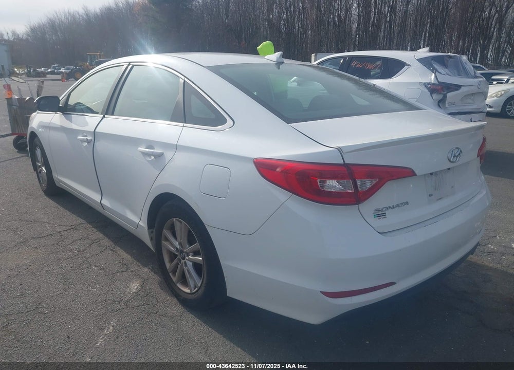 2017 HYUNDAI SONATA VIN: 5NPE24AFXHH564747