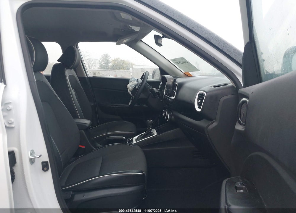2025 HYUNDAI VENUE LIMITED VIN: KMHRC8A34SU353516