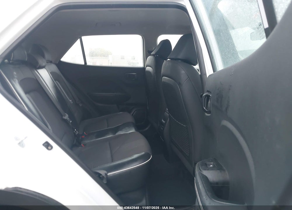 2025 HYUNDAI VENUE LIMITED VIN: KMHRC8A34SU353516