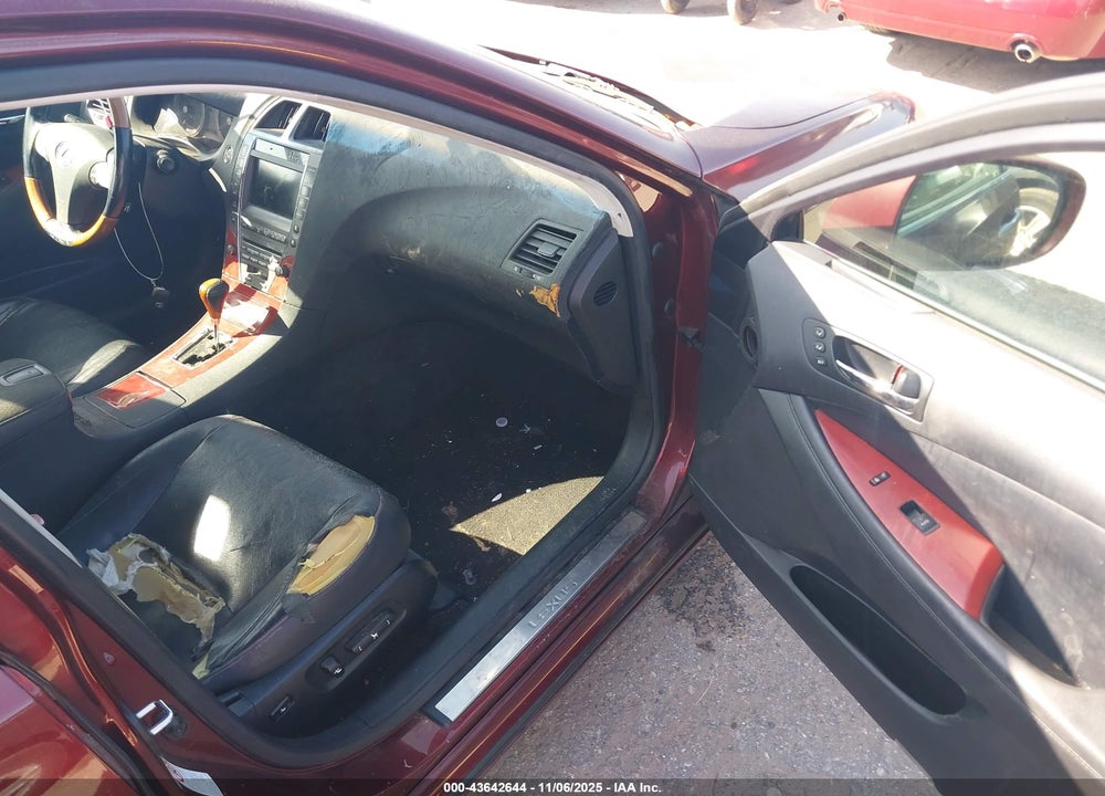 2007 LEXUS ES 350 VIN: JTHBJ46G572040010