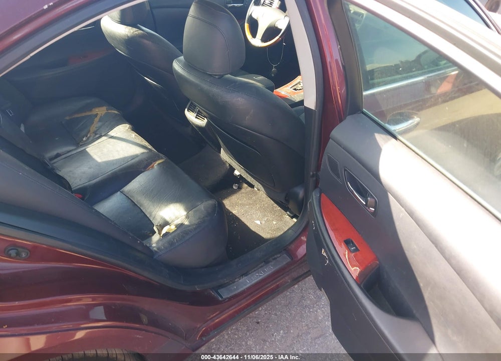2007 LEXUS ES 350 VIN: JTHBJ46G572040010