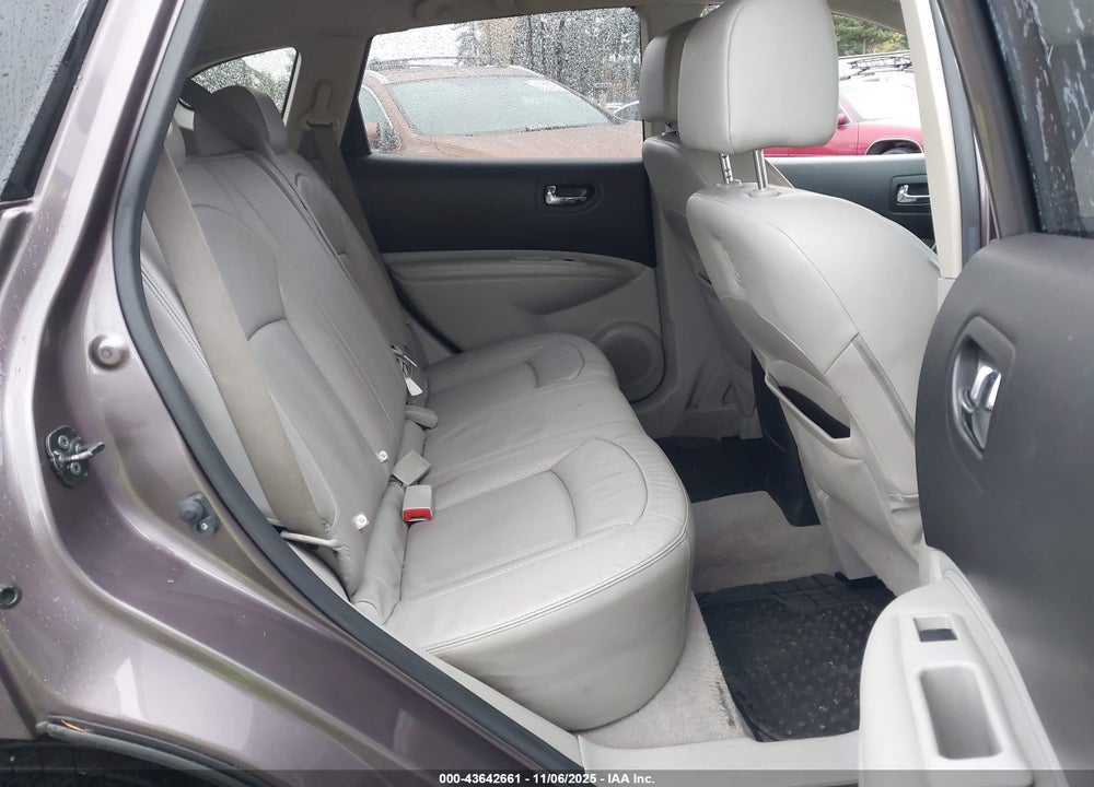 2010 NISSAN ROGUE SL VIN: JN8AS5MV3AW607272