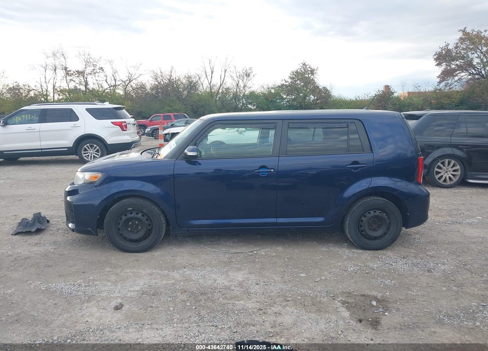 2015 SCION XB VIN: JTLZE4FE4FJ072717