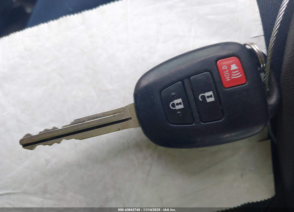 2015 SCION XB VIN: JTLZE4FE4FJ072717