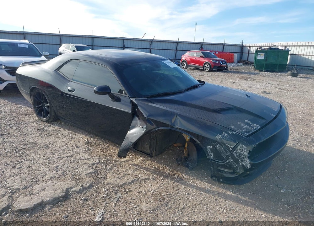 2016 DODGE CHALLENGER R/T VIN: 2C3CDZBT7GH240752
