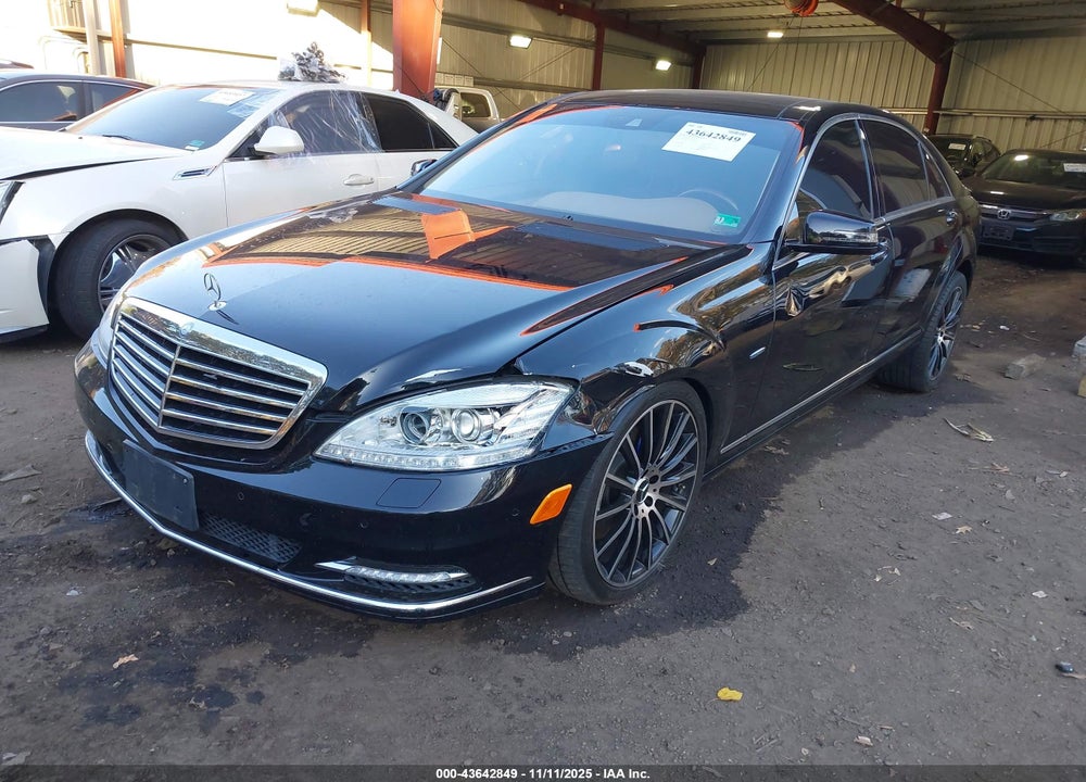 2012 MERCEDES-BENZ S 550 4MATIC VIN: WDDNG9EB3CA433879