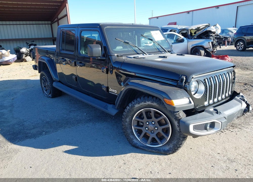 2020 JEEP GLADIATOR OVERLAND 4X4 VIN: 1C6HJTFGXLL106827