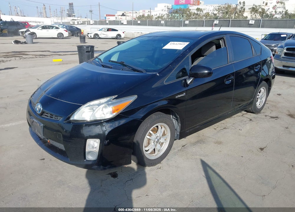 2011 TOYOTA PRIUS TWO VIN: JTDKN3DU0B1367776