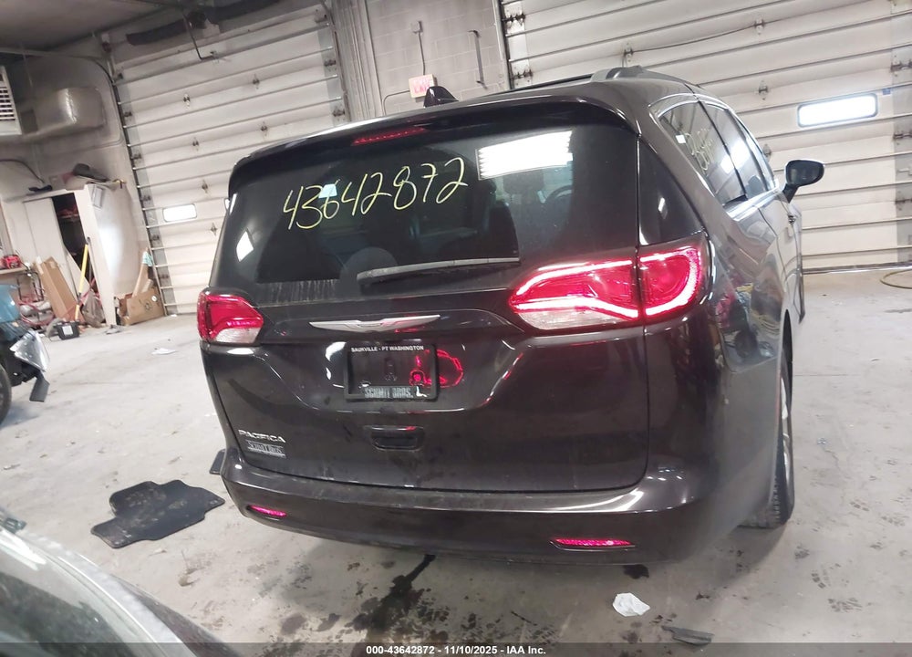 2017 CHRYSLER PACIFICA TOURING VIN: 2C4RC1DG7HR578643