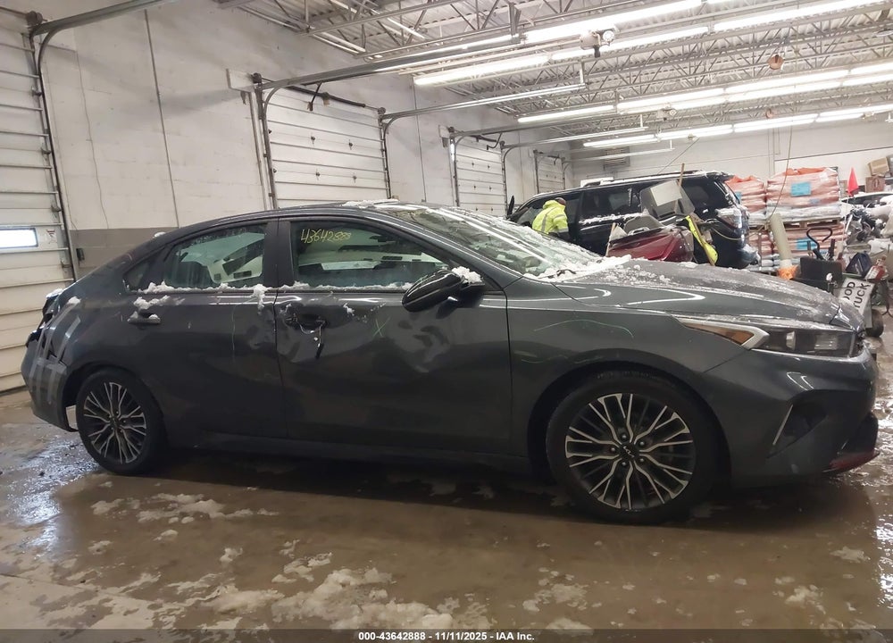 2022 KIA FORTE GT LINE VIN: 3KPF54AD8NE422746