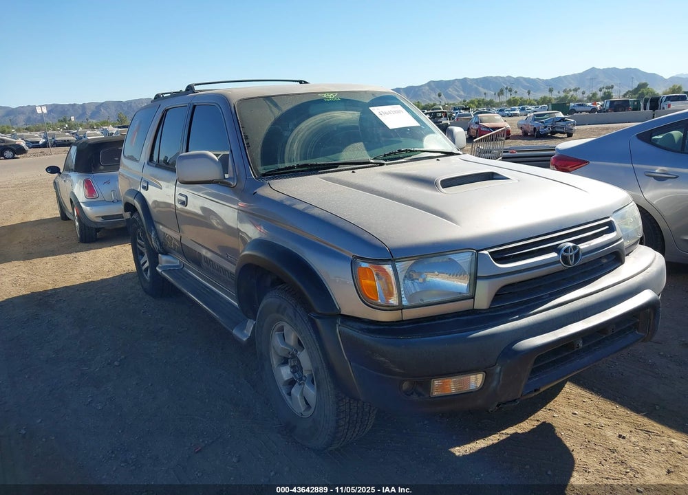 2002 TOYOTA 4RUNNER SR5 V6 VIN: JT3GN86R920246878