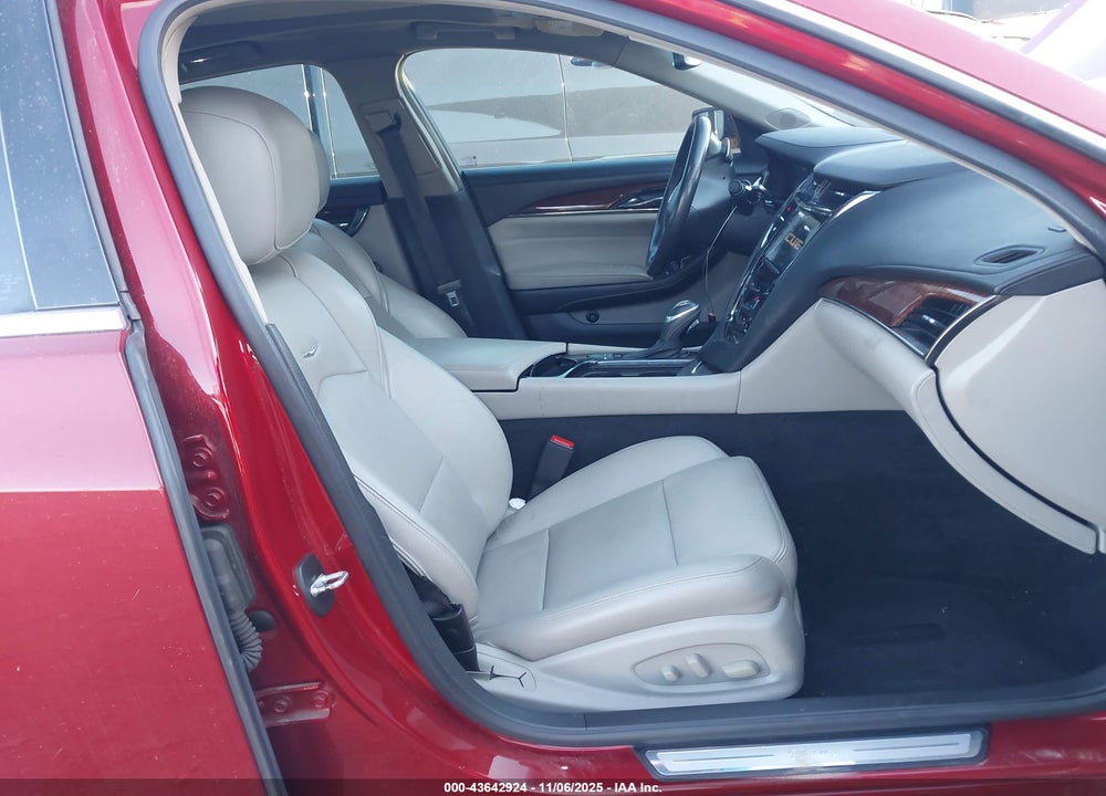 2014 CADILLAC CTS LUXURY VIN: 1G6AX5SX7E0135512