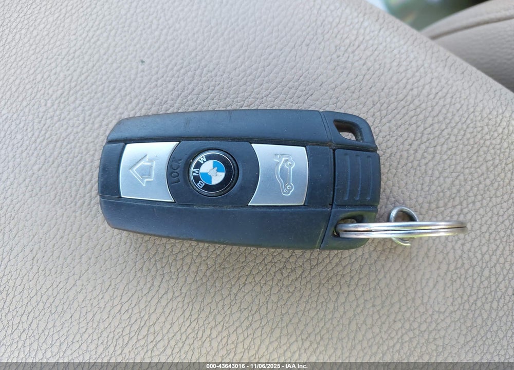 2006 BMW 325I VIN: WBAVB13516KR66994
