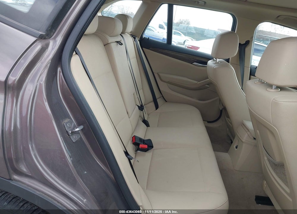 2014 BMW X1 XDRIVE28I VIN: WBAVL1C5XEVY16215
