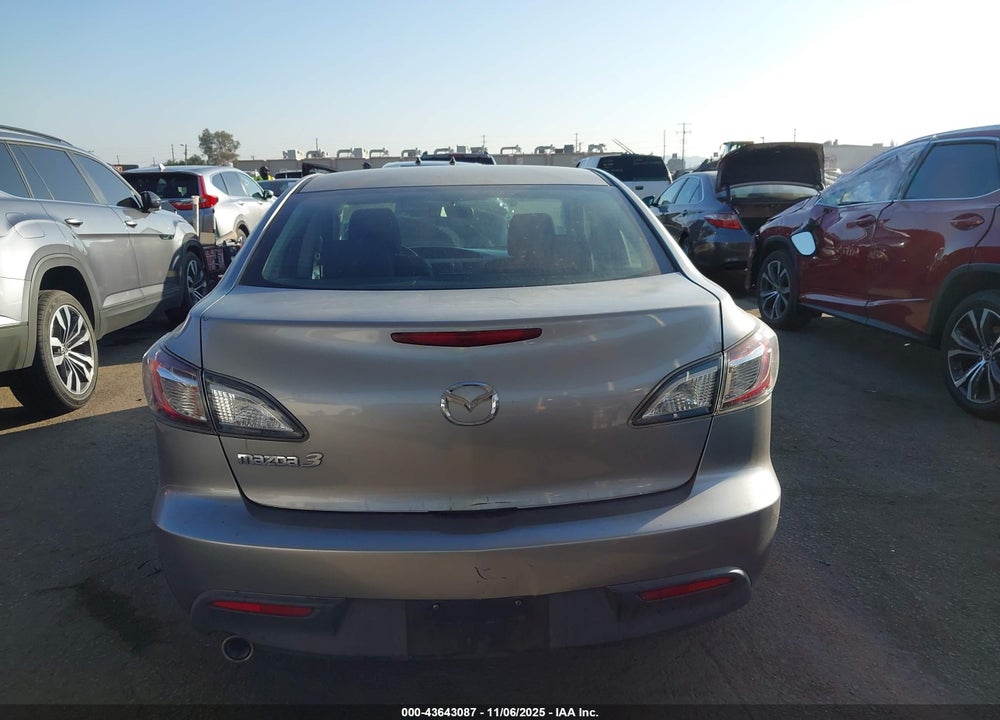 2010 MAZDA 3 I TOURING VIN: JM1BL1SG3A1156299