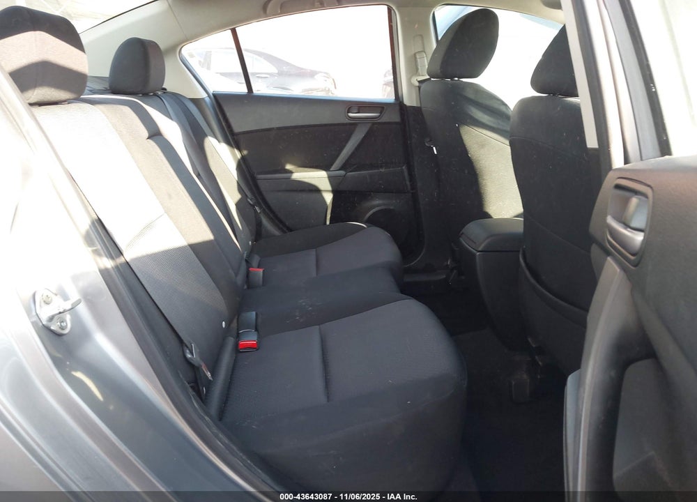 2010 MAZDA 3 I TOURING VIN: JM1BL1SG3A1156299