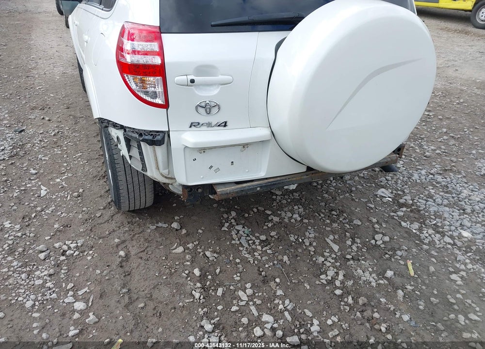 2012 TOYOTA RAV4 LIMITED V6 VIN: 2T3DK4DV0CW069571