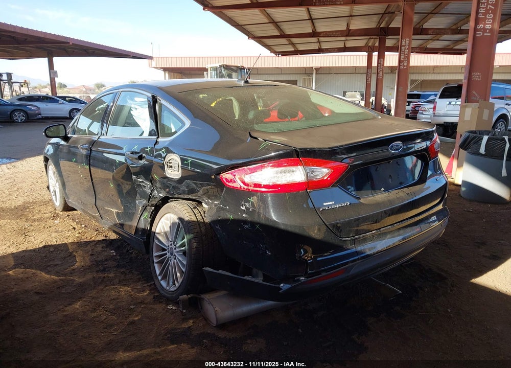 2016 FORD FUSION SE VIN: 3FA6P0HD5GR163885