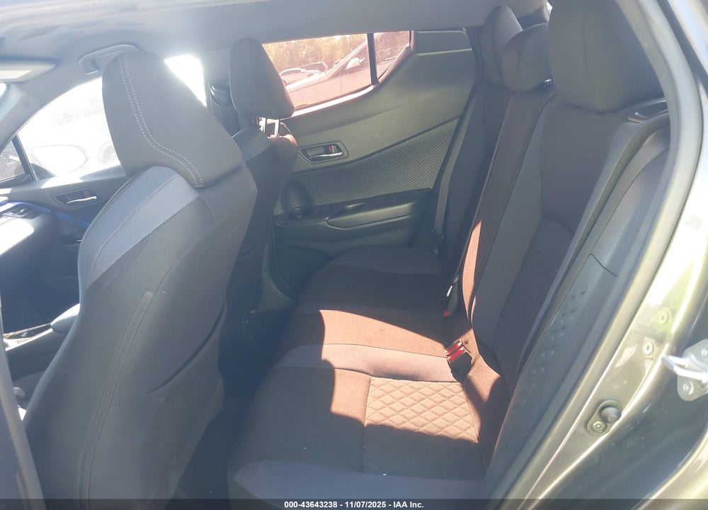2020 TOYOTA C-HR VIN: JTNKHMBX2L1067440