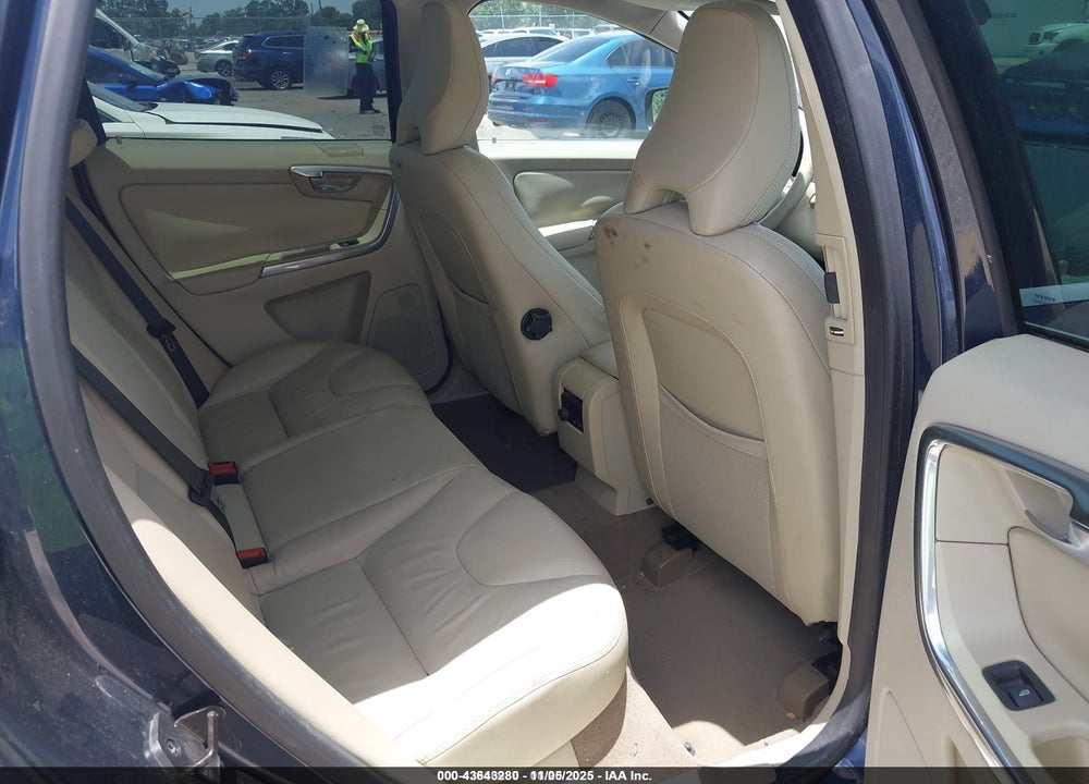 2013 VOLVO XC60 3.2 PREMIER PLUS VIN: YV4952DL9D2379001