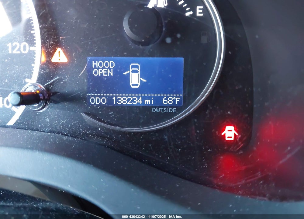 2014 LEXUS CT 200H VIN: JTHKD5BH5E2182043