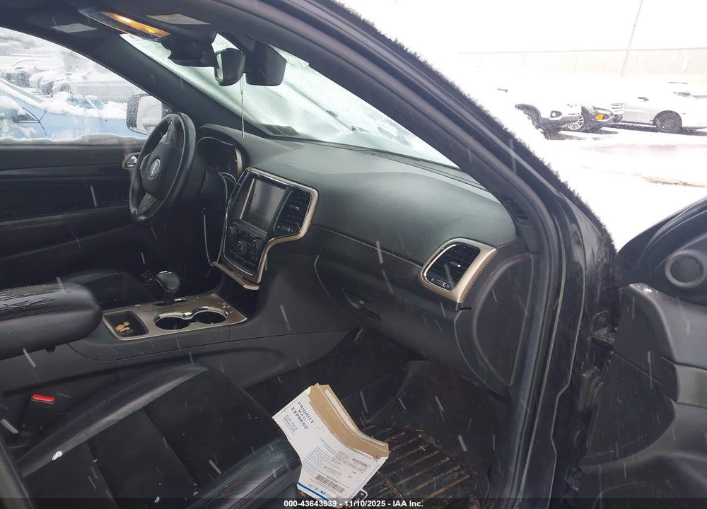 2015 JEEP GRAND CHEROKEE ALTITUDE VIN: 1C4RJFAG7FC607832