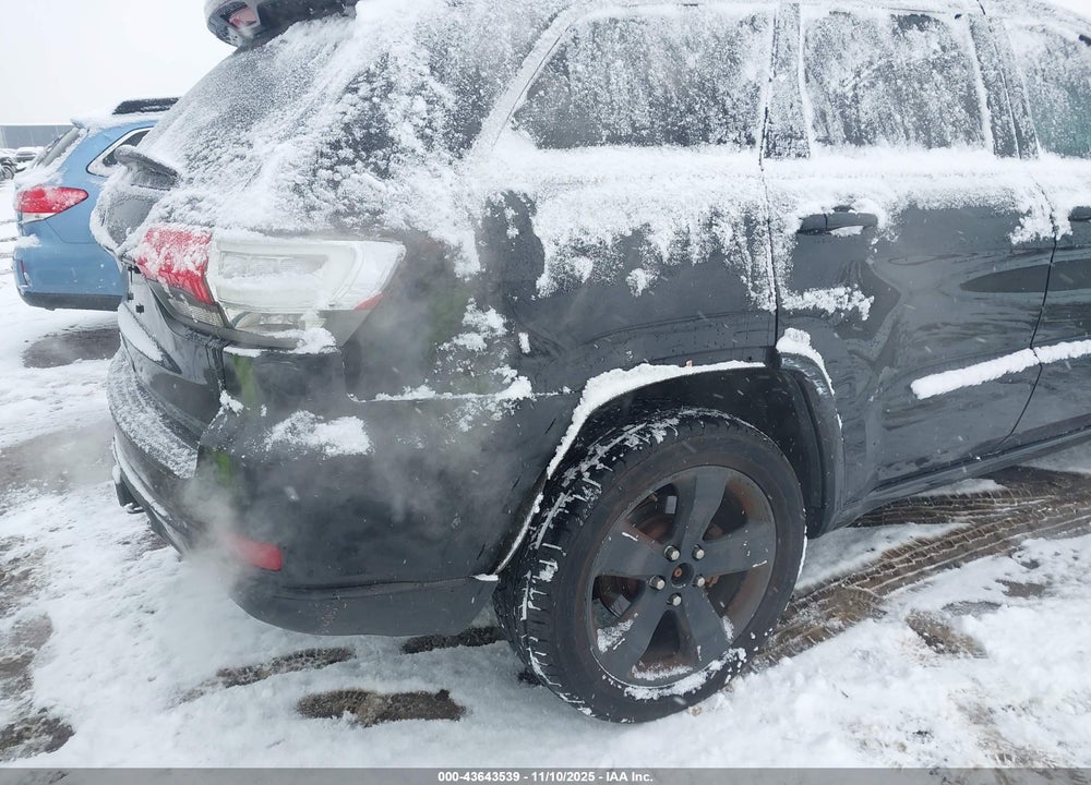 2015 JEEP GRAND CHEROKEE ALTITUDE VIN: 1C4RJFAG7FC607832