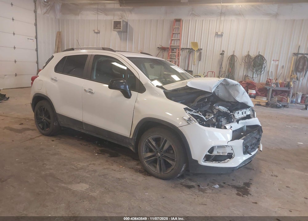 2020 CHEVROLET TRAX FWD LT VIN: 3GNCJLSB5LL143602