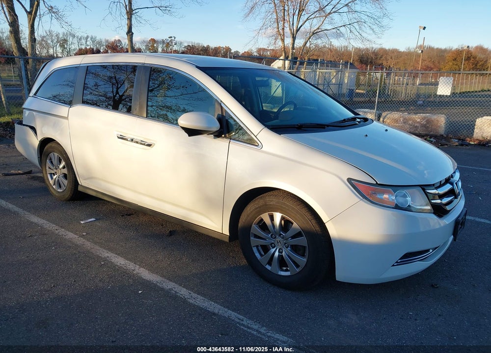 2016 HONDA ODYSSEY SE VIN: 5FNRL5H32GB143831