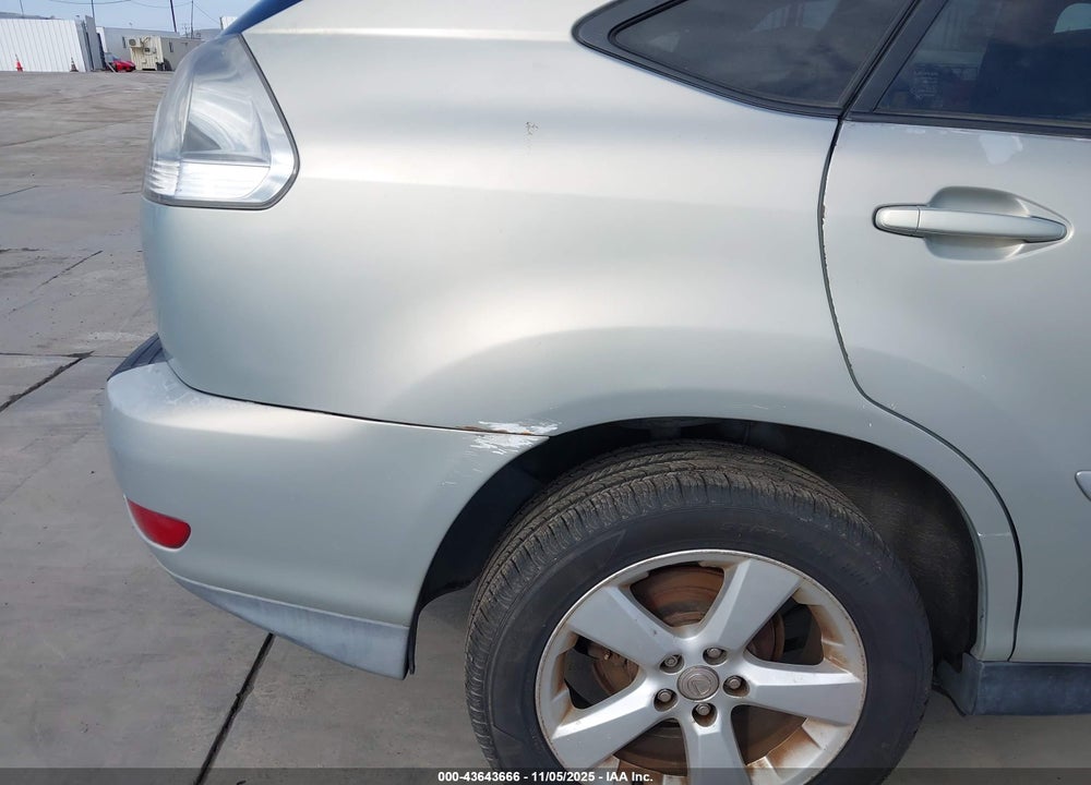 2004 LEXUS RX 330 VIN: JTJGA31U940019664