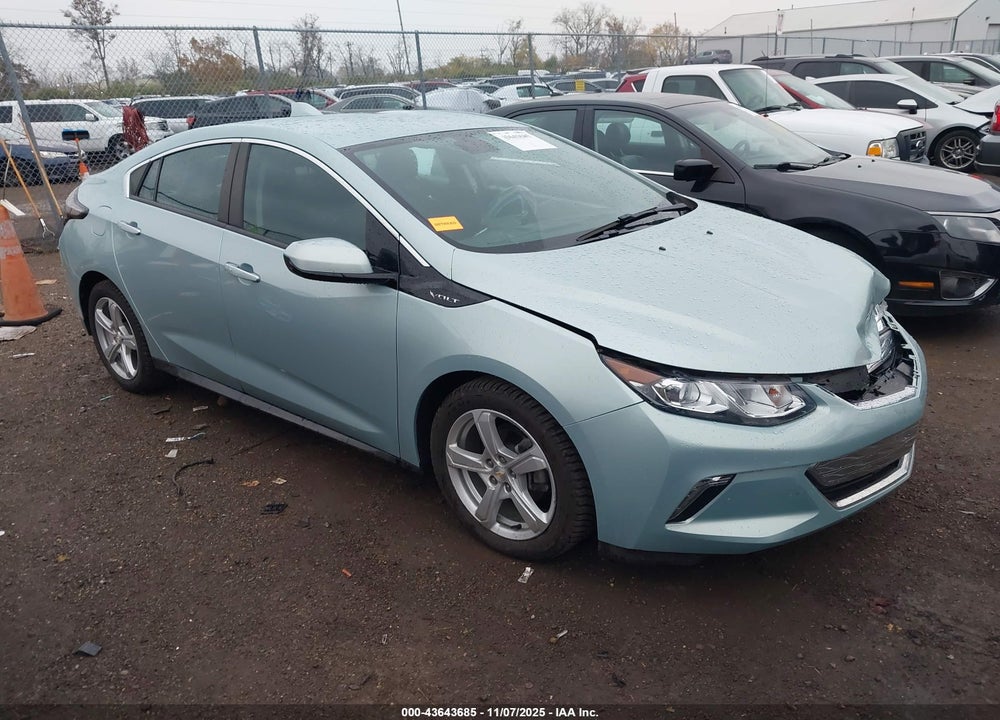 2018 CHEVROLET VOLT LT VIN: 1G1RA6S53JU155158