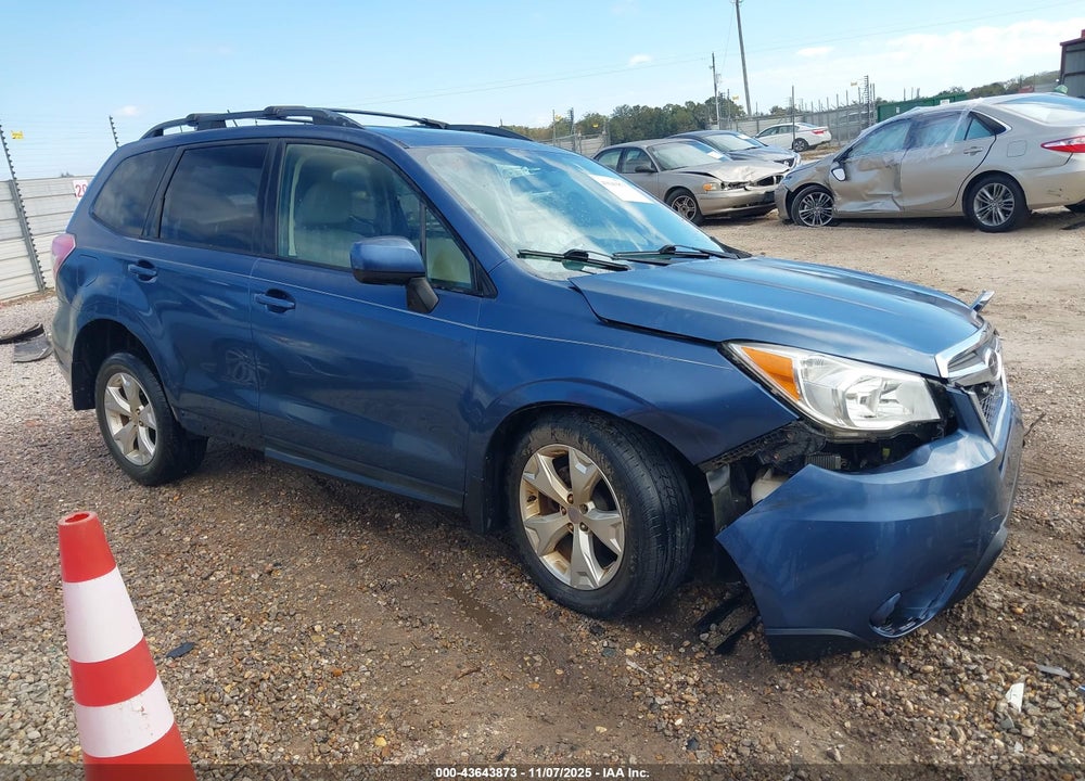 2014 SUBARU FORESTER 2.5I PREMIUM VIN: JF2SJAEC8EH400638
