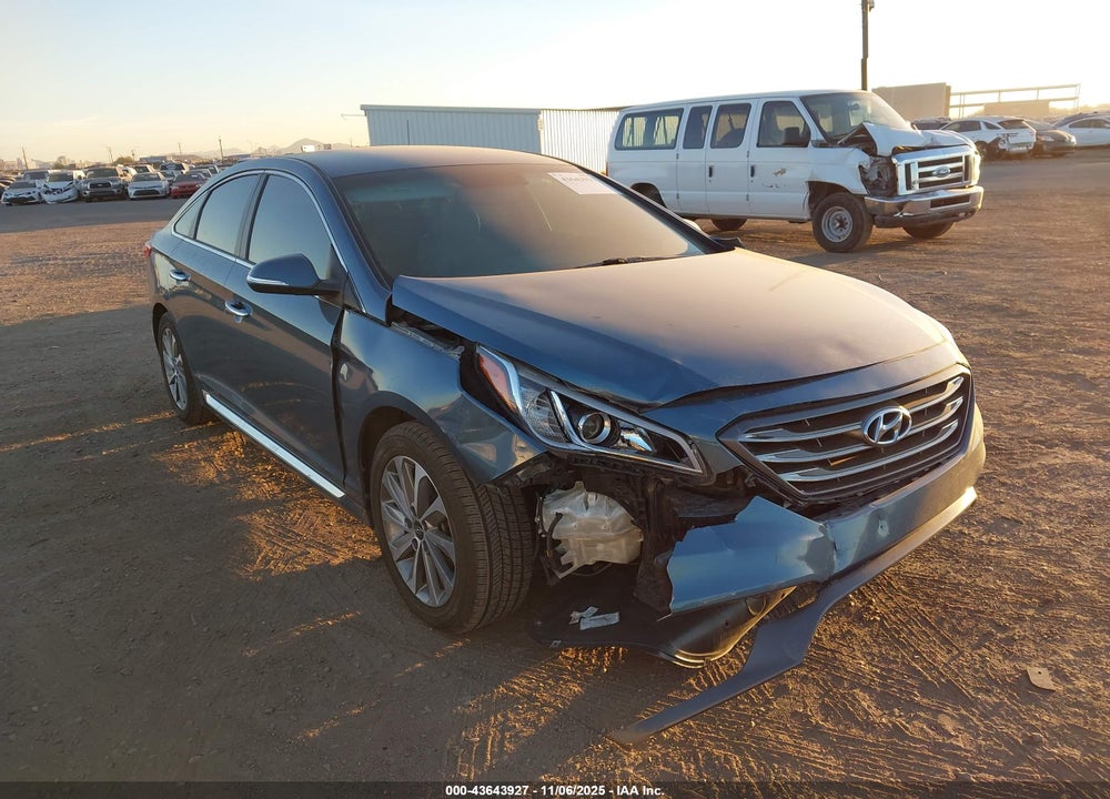 2015 HYUNDAI SONATA SPORT VIN: 5NPE34AF4FH088490