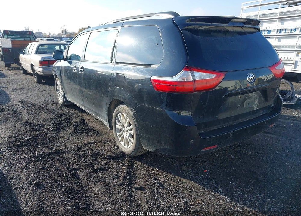 2015 TOYOTA SIENNA XLE LIMITED VIN: 5TDYK3DC3FS660414