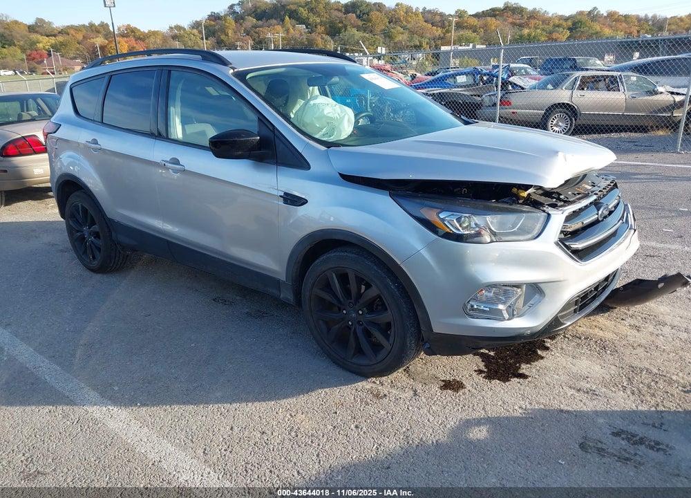 2019 FORD ESCAPE SE VIN: 1FMCU0GD8KUA62635