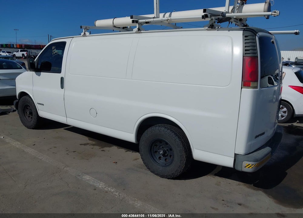 2002 CHEVROLET EXPRESS VIN: 1GCFG15W221134059