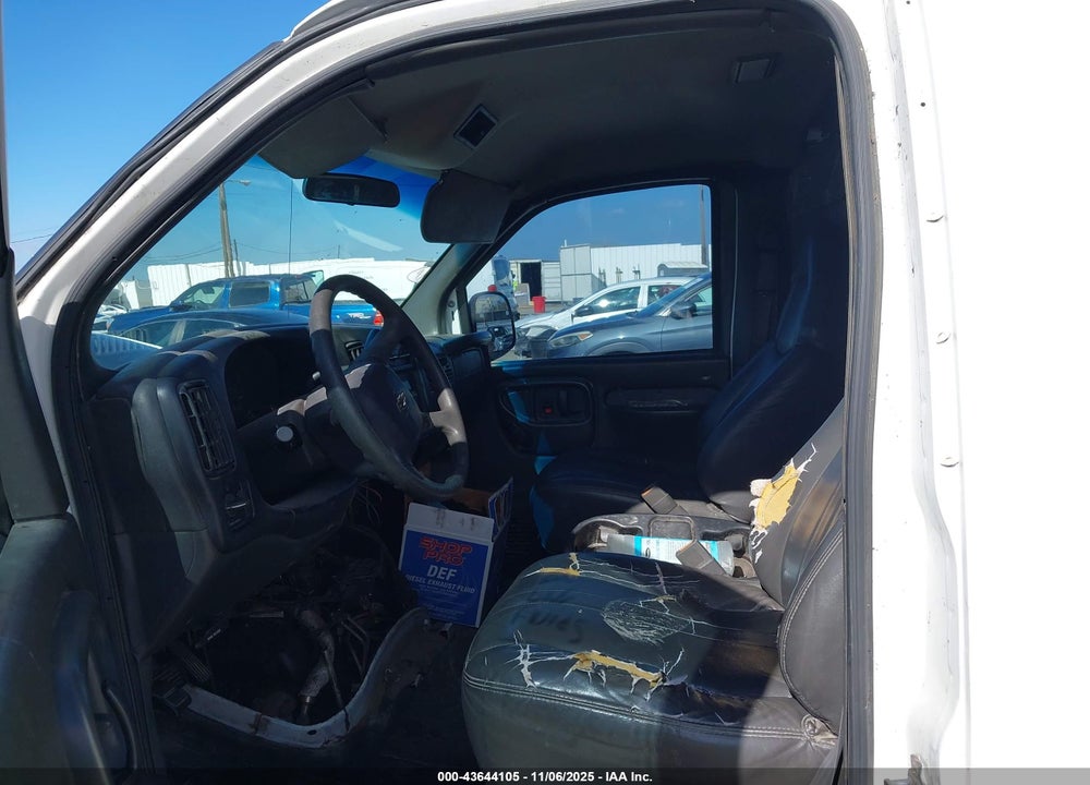 2002 CHEVROLET EXPRESS VIN: 1GCFG15W221134059
