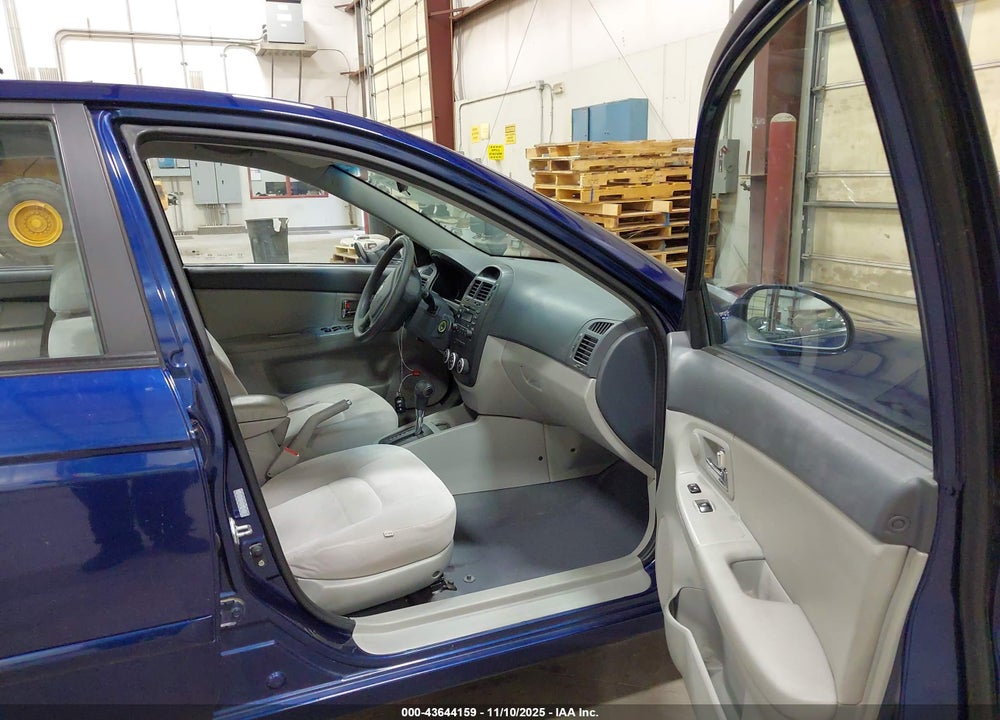 2008 KIA SPECTRA EX VIN: KNAFE121785528668
